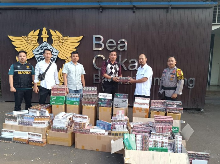 Bisa Bayar Denda Rp150 Juta, 3 Agen Rokok Ilegal Bebas dari&nbsp;Penjara